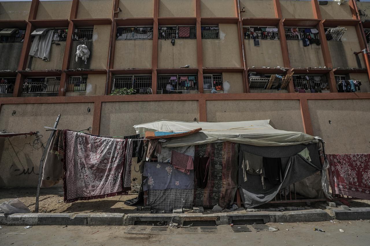 Una imagen que muestra en qué condiciones sobreviven los refugiados.