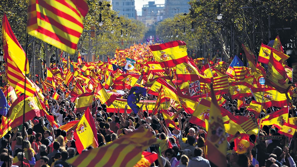 La manifestación de ayer por “la convivencia y el sentido común” reunió a cientos de miles de personas.