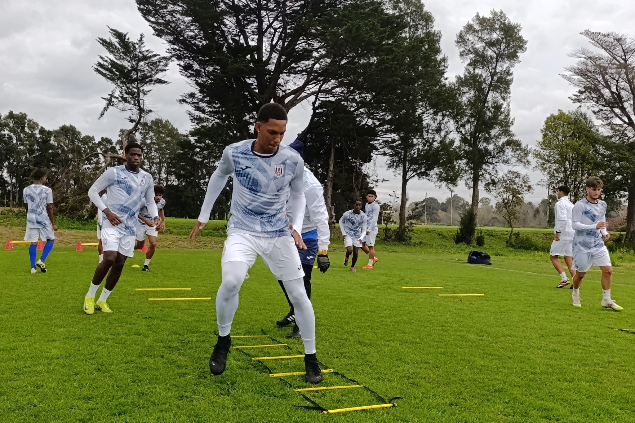 Los pibes cubanos tendrán un debut exigente en el Mundial de Chile.
