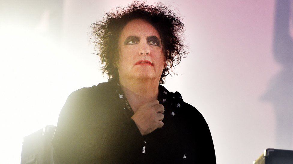 Robert Smith, líder de la banda inglesa "The Cure" dedicó una serie de mensajes a través de sus redes sociales en donde hizo pública su disconformidad con la plataforma de venta de entradas. (Foto: AFP)