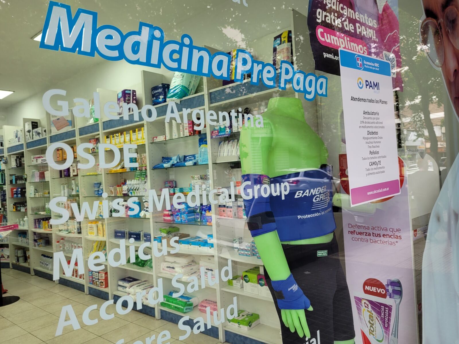 Galeno aumentó 85% de un mes a otro, sin aviso