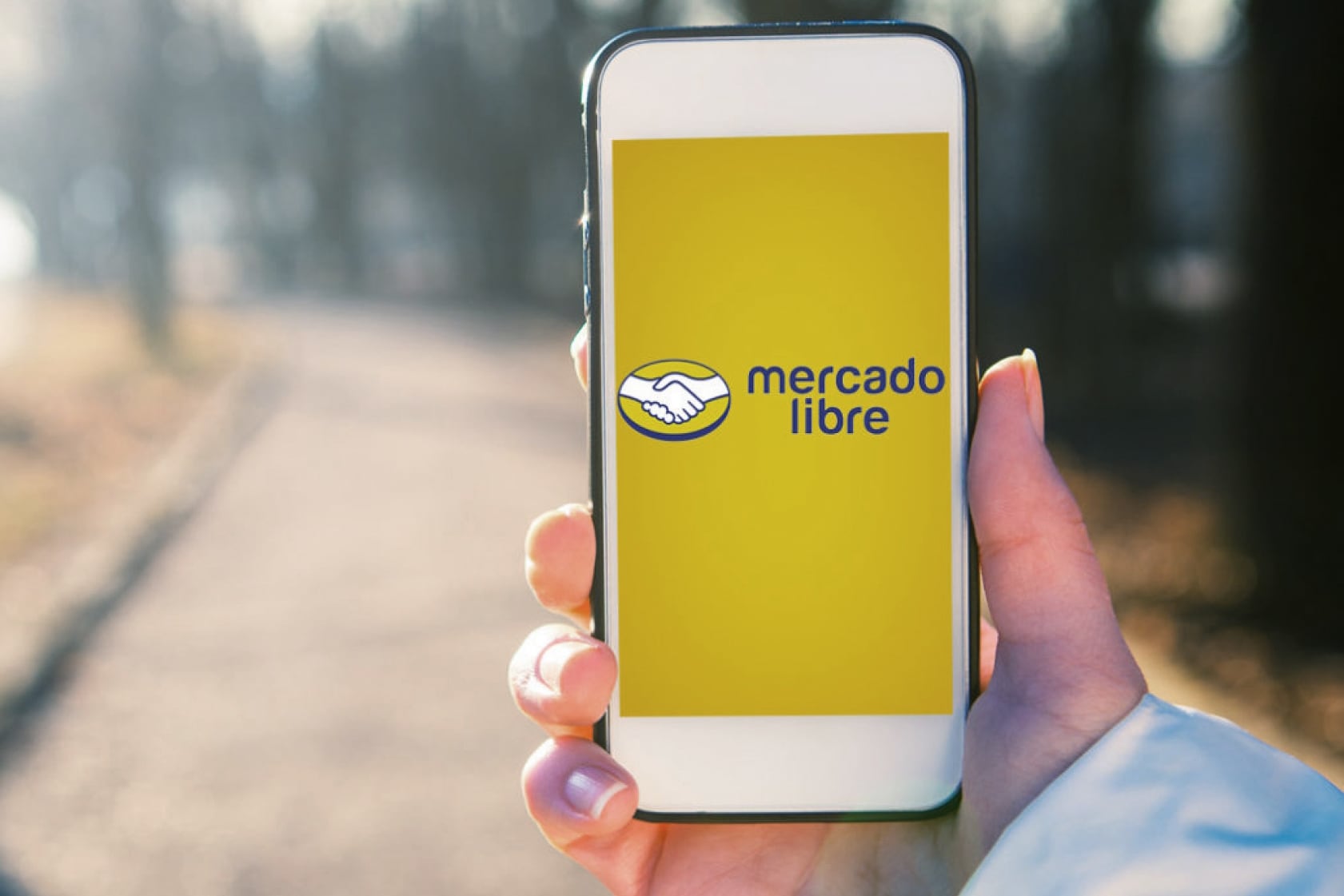 Mercado libre, trabajador precarizado.