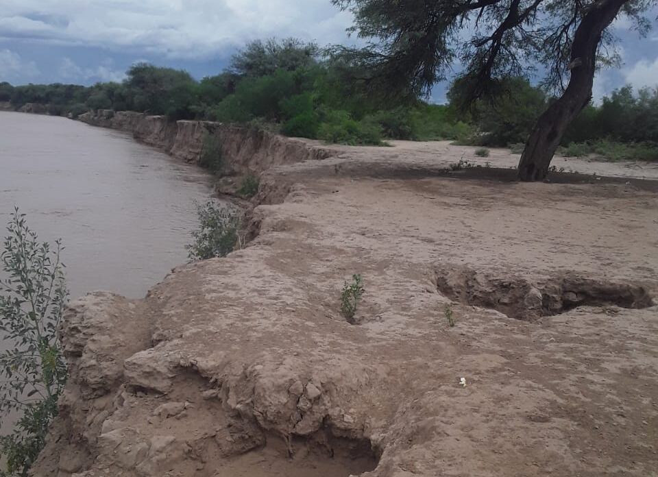 La erosión que provocan las crecidas del Pilcomayo.