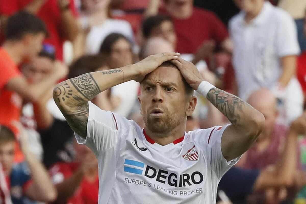 Alejandro "Papu" Gómez, le dijo adios al Sevilla.