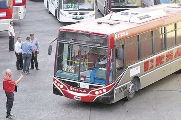 El gobierno de Mauricio Macri le quitó los subsidios al transporte provincial para cumplir con el ajuste.