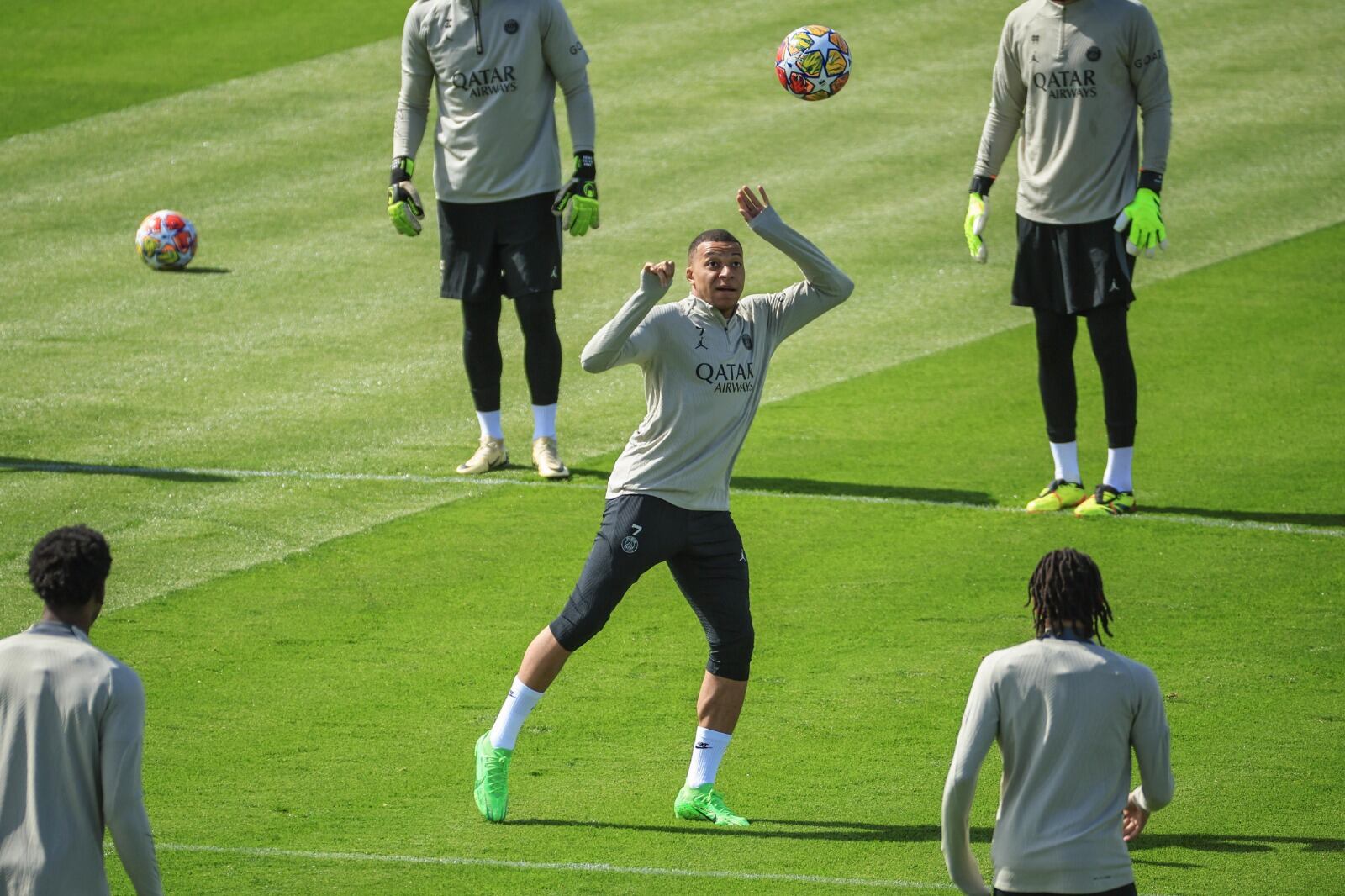 Mbappé deberá absorber toda la presión por ganar en el Parque de los Príncipes