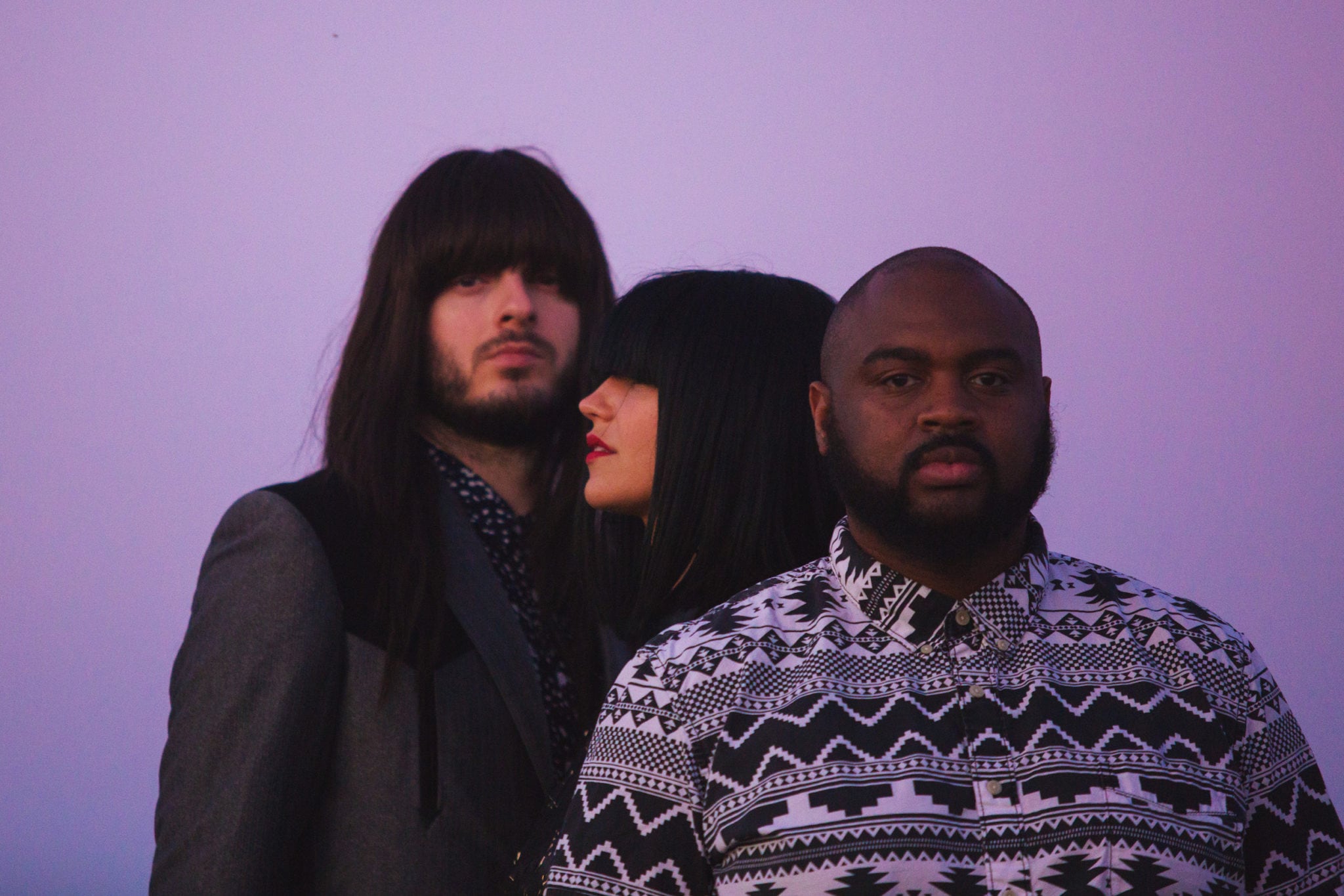 Khruangbin hizo su primera gira por la región para tocar "Con todo el mundo" y la reversión dub de ese disco.