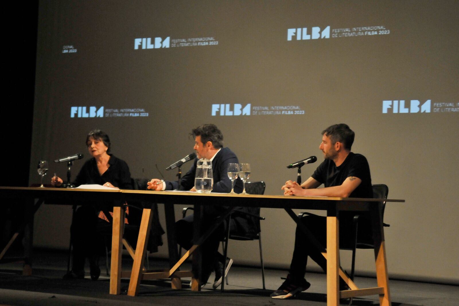 El auditorio del Malba fue escenario de una jugosa experiencia de intercambio de textos.