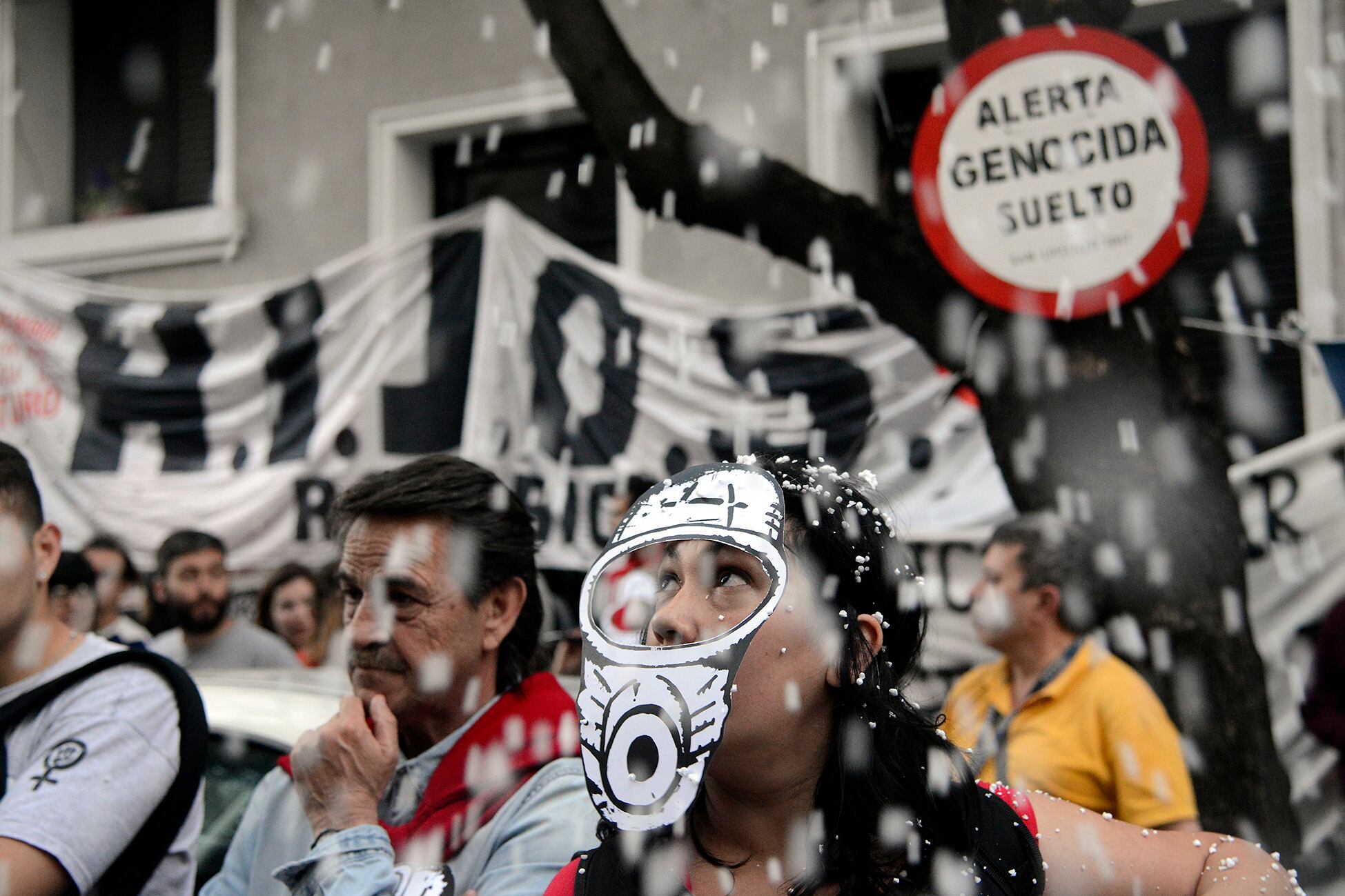 Cuando los militantes de Hijos leyeron el documento, cayó la misma nieve que en El Eternauta.