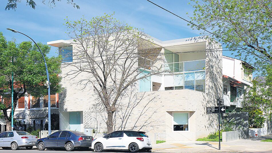 Casa Esquina, en Nuñez.