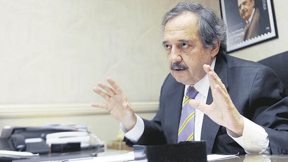 Ricardo Alfonsín cree que la UCR debe conformar otro frente electoral.