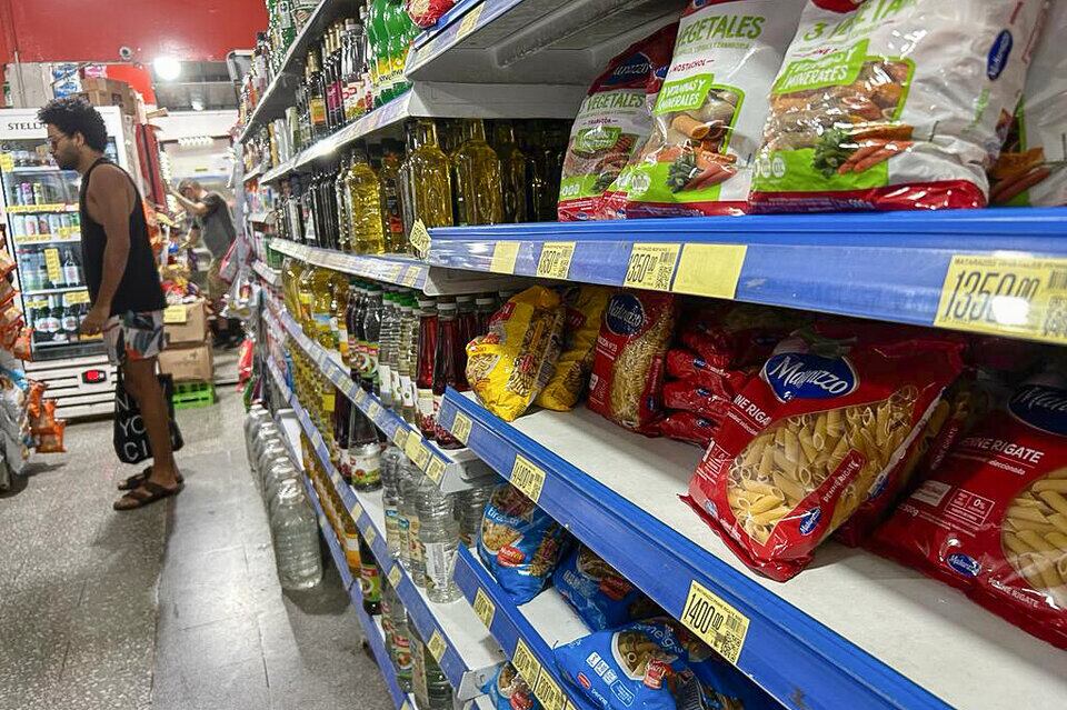 En mes pasado, los fideos subieron casi un 50 por ciento.