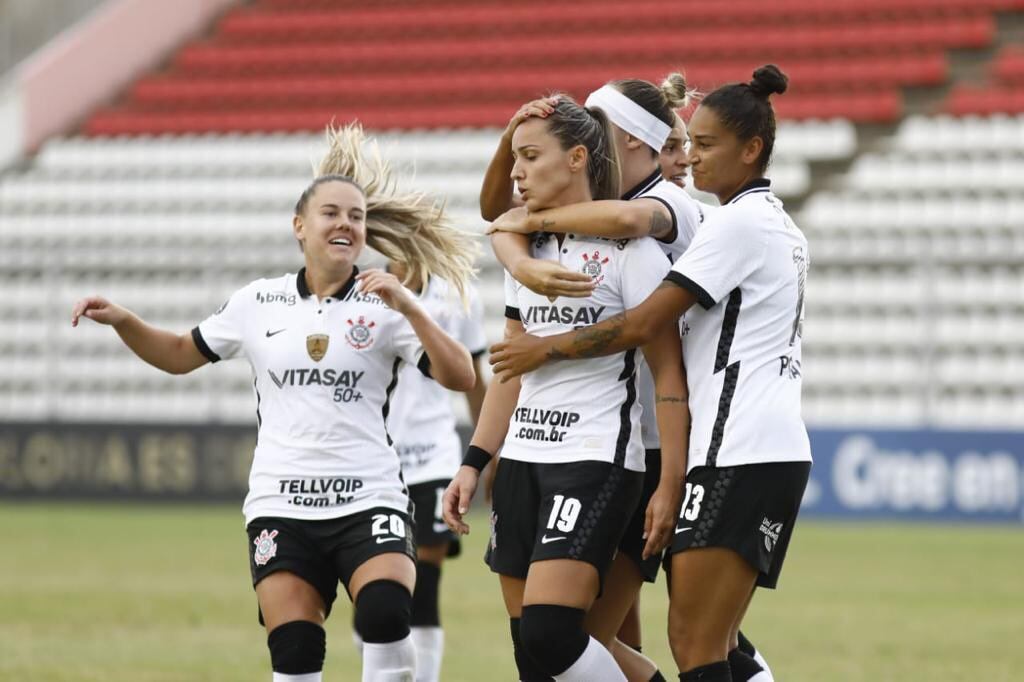 Corinthians superó por 3-0 a América de Cali, en su cruce por fase de grupos.