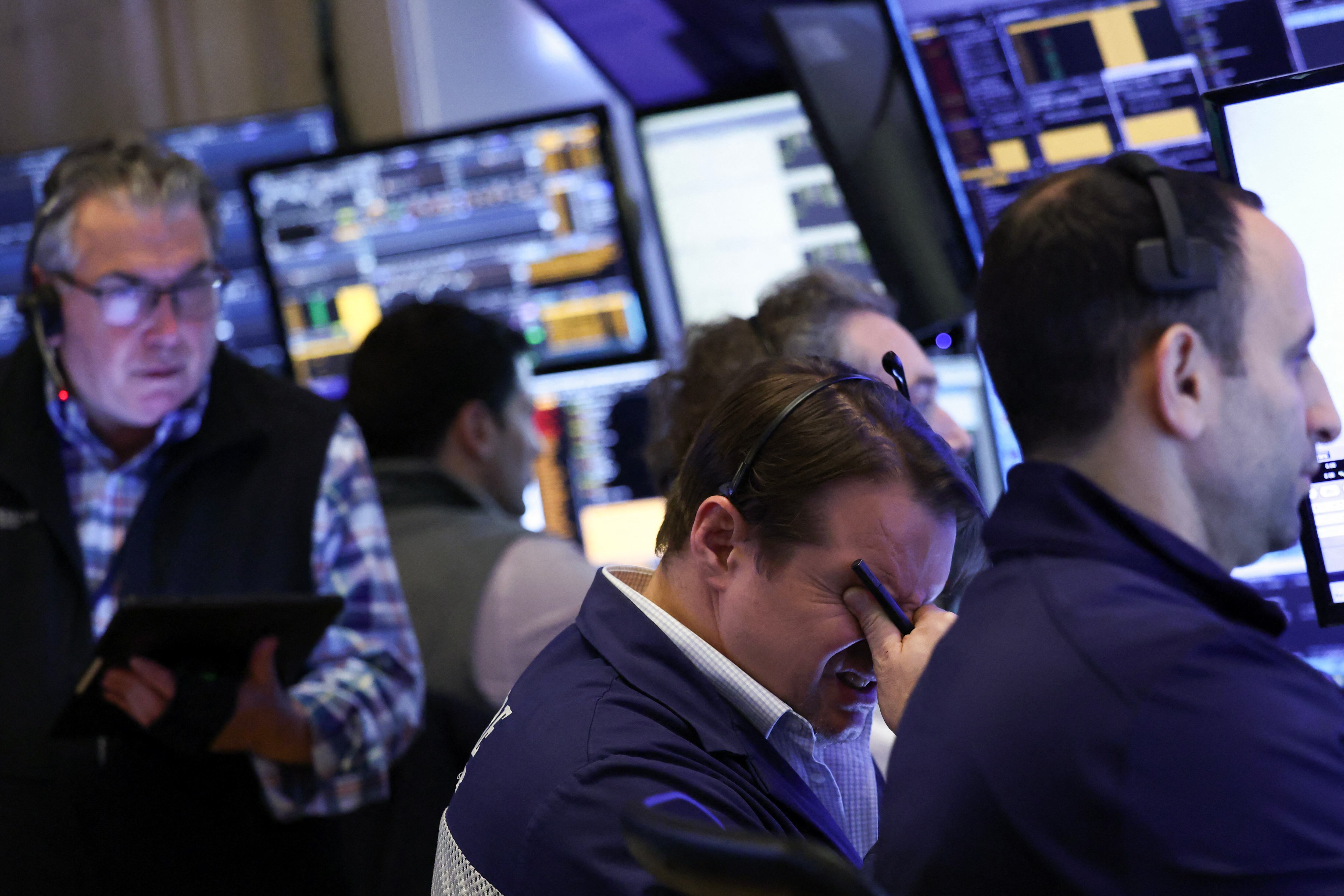 En Wall Street hubo bajas de hasta el 6 por ciento.