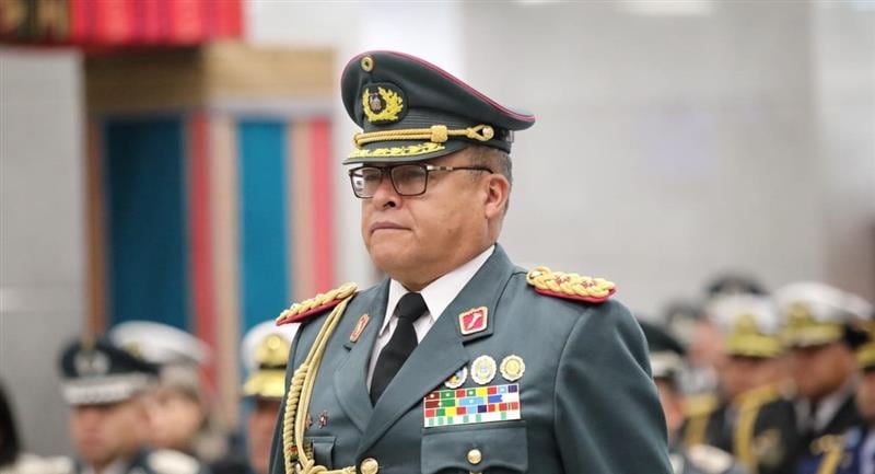 Juan José Zúñiga, hasta hace poco comandante general del Ejército boliviano, lideró a los militares sublevados en La Paz.