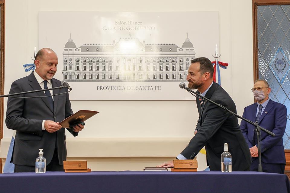 Sukerman y Corach (atrás) cumplen hoy una semana en sus cargos.