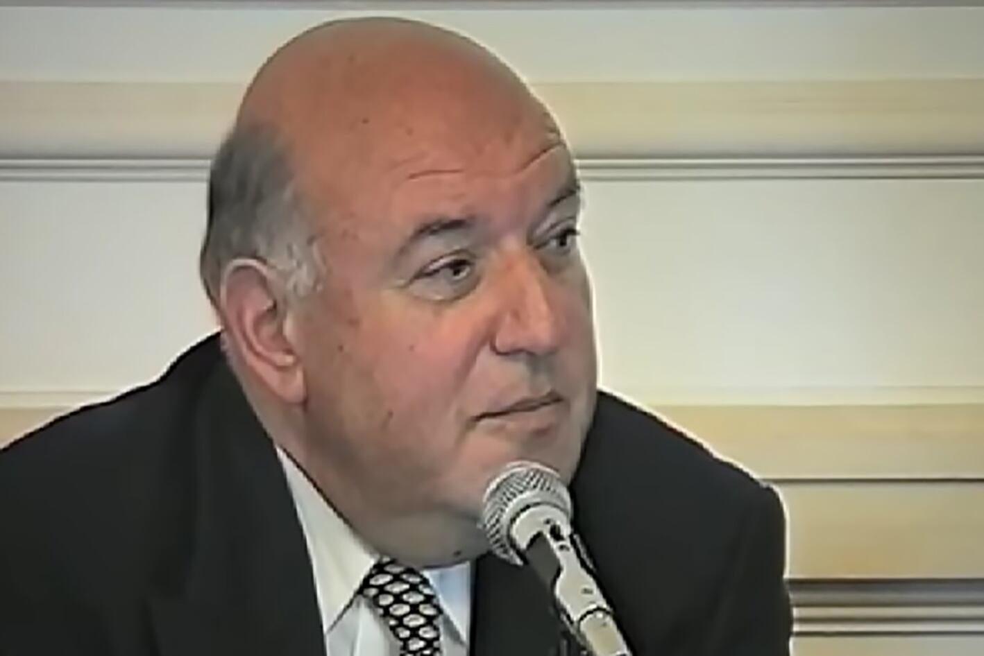 El exgerente de Producción de Mercedes Benz Juan Ronaldo Tasselkraut debe ser juzgado por secuestros y torturas a trabajadores.