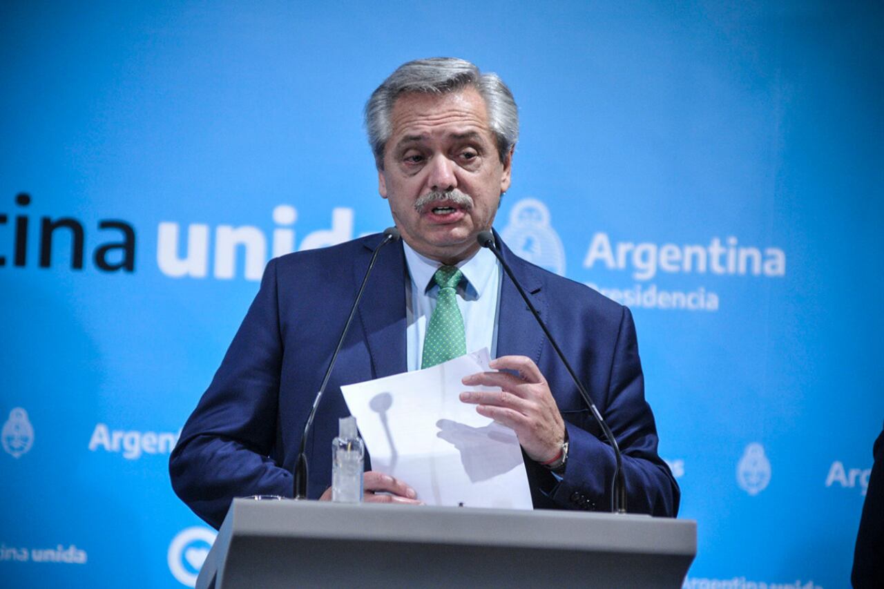 El presidente Alberto Fernández anunció un plan de obras de infraestructura por 2.200 millones de pesos para 19 municipios de las seis provincias del sur del país, en el marco del programa Argentina Hace.