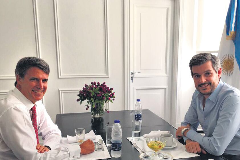 Prat-Gay volvió a Olivos tras su salida del ministerio.