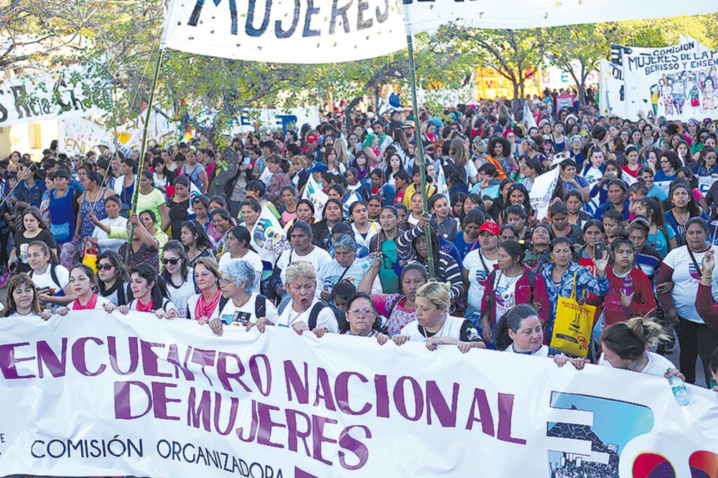 La marcha de cierre a lo largo de las calles de Resistencia no generó disturbios.