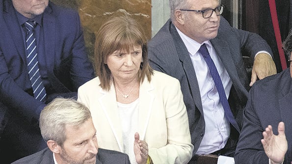La ministra Patricia Bullrich, impulsora de la baja de edad de punibilidad, ayer en el Congreso.