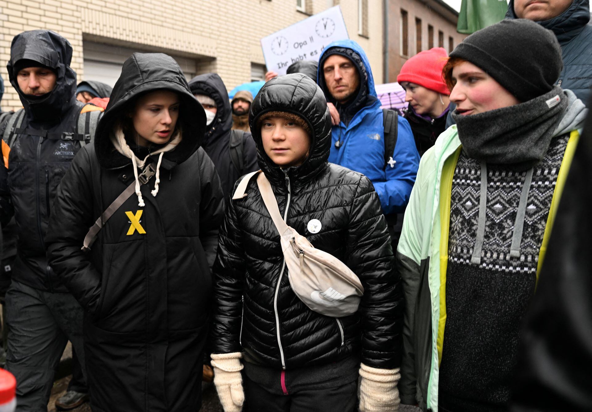 La reconocida activista climática de 19 años Greta Thunberg llegó este sábado a Lützerath. (Foto: AFP) 