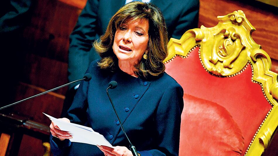 Alberti Castellati durante su discurso de aceptación del cargo.