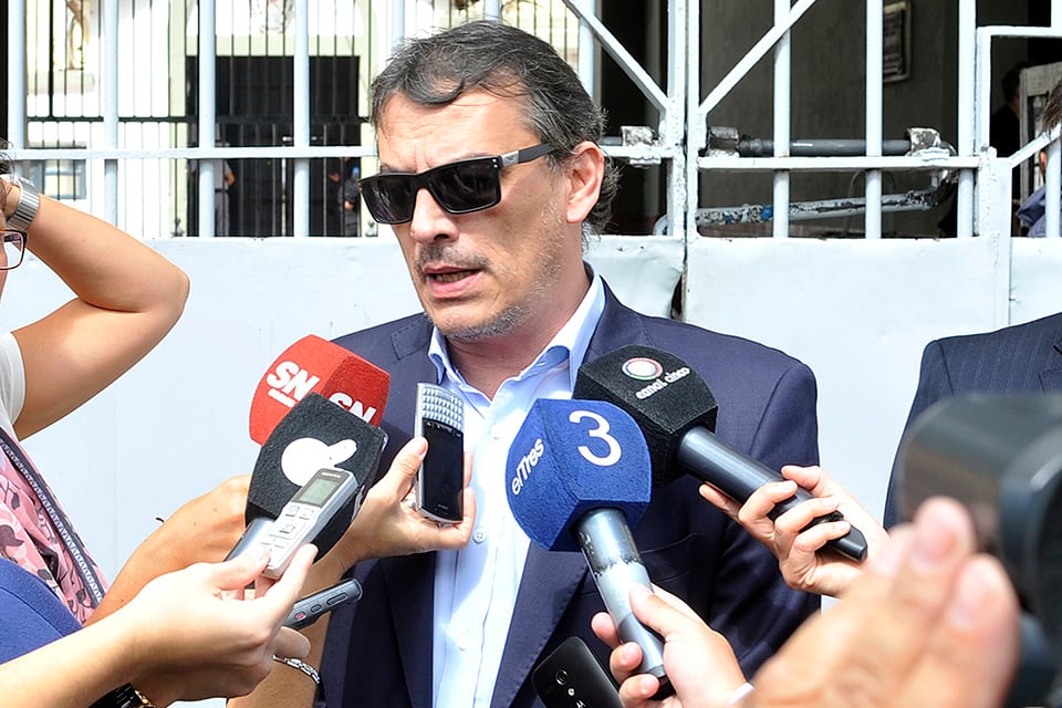 El fiscal de homicidios Ademar Bianchini tomó el caso en las primeras horas.