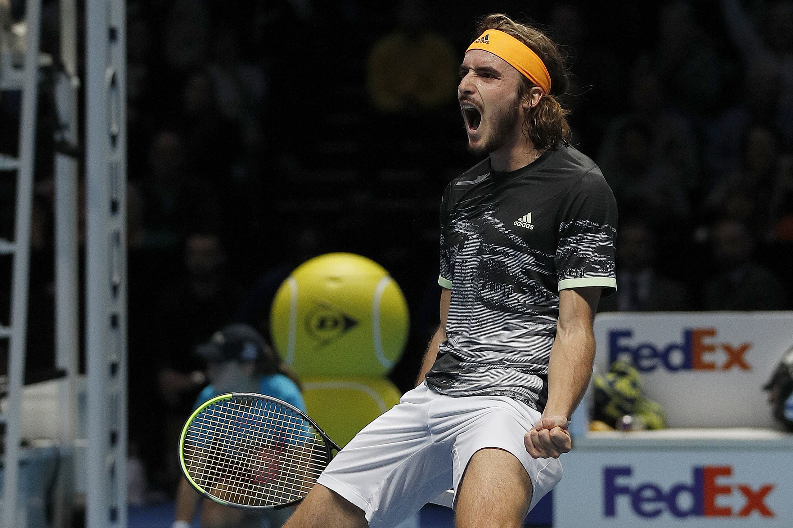 El festejo de Tsitsipas en Londres.
