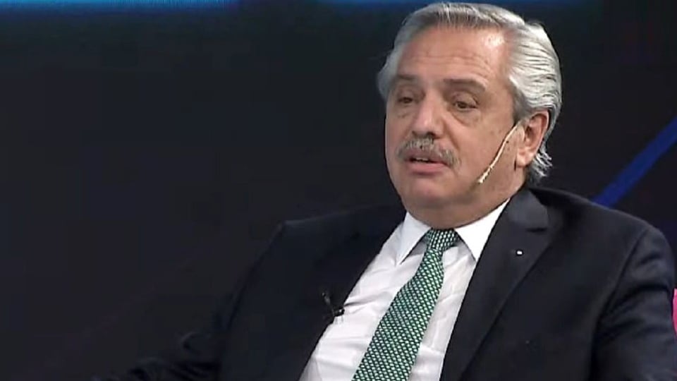 Alberto Fernández reemplazará a su regreso a Perú a Daniel Arroyo y Agustín Rossi, los ministros de Desarrollo Social y Defensa que dejan sus cargos porque son candidatos.