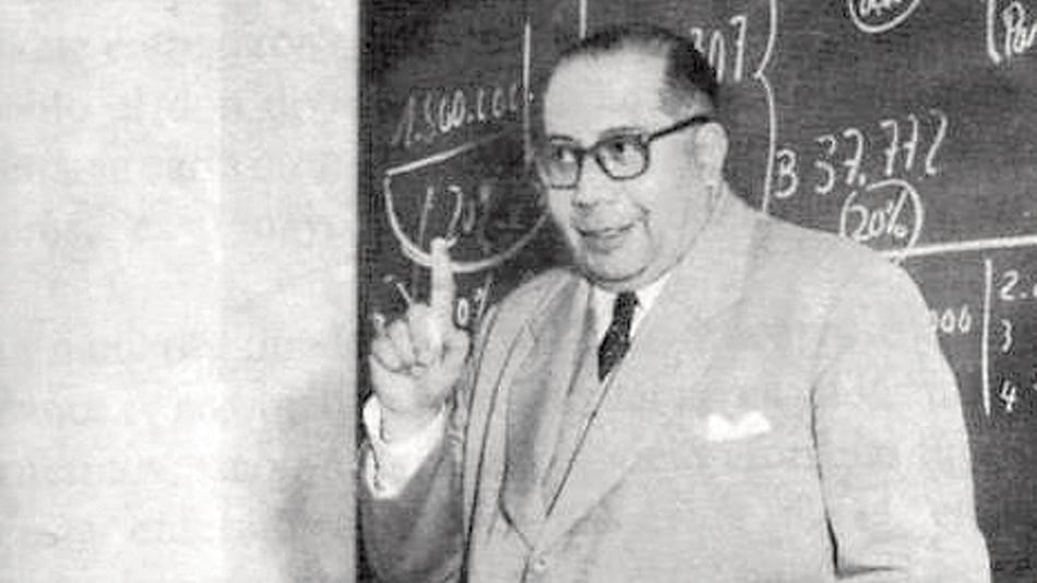 Ramón Carrillo definió la “guerra psicológica” como “nueva arma de lucha”.