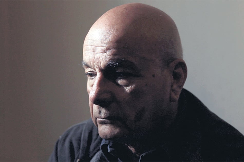 En Casa del Teatro, la cámara de Hernán Rosselli es un arma al servicio de la dignidad ajena.