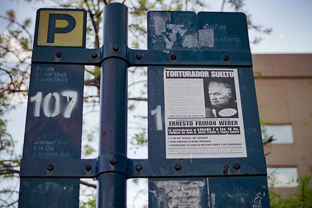 H.I.J.O.S. lo escrachó en su barrio de Villa Luro en el año 2000, cuando la impunidad parecía eterna.