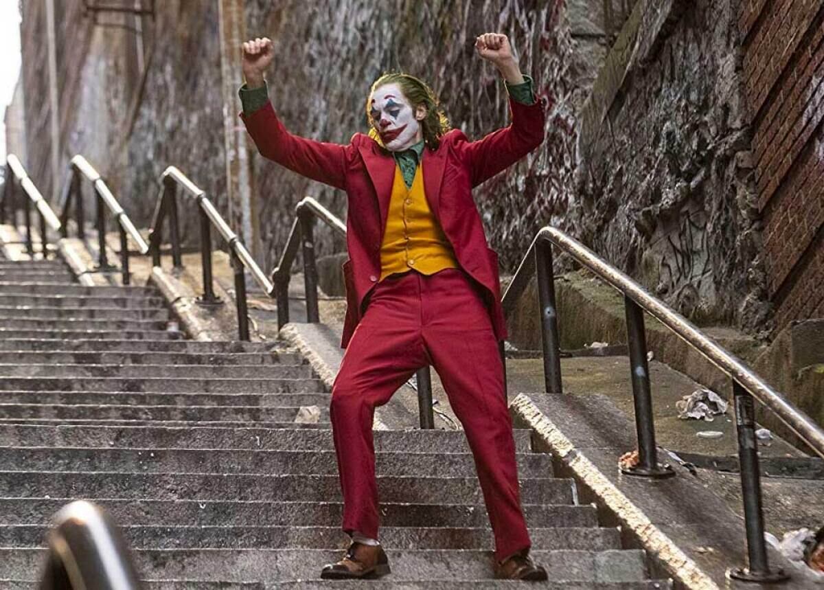 "El Guasón", estrenada en 2019, fue un rotundo éxito comercial y de crítica, luego de haber recaudado más de 1.000 millones de dólares en todo el mundo y lograr 11 nominaciones a los Premios Óscar. Foto: Warner Bros.