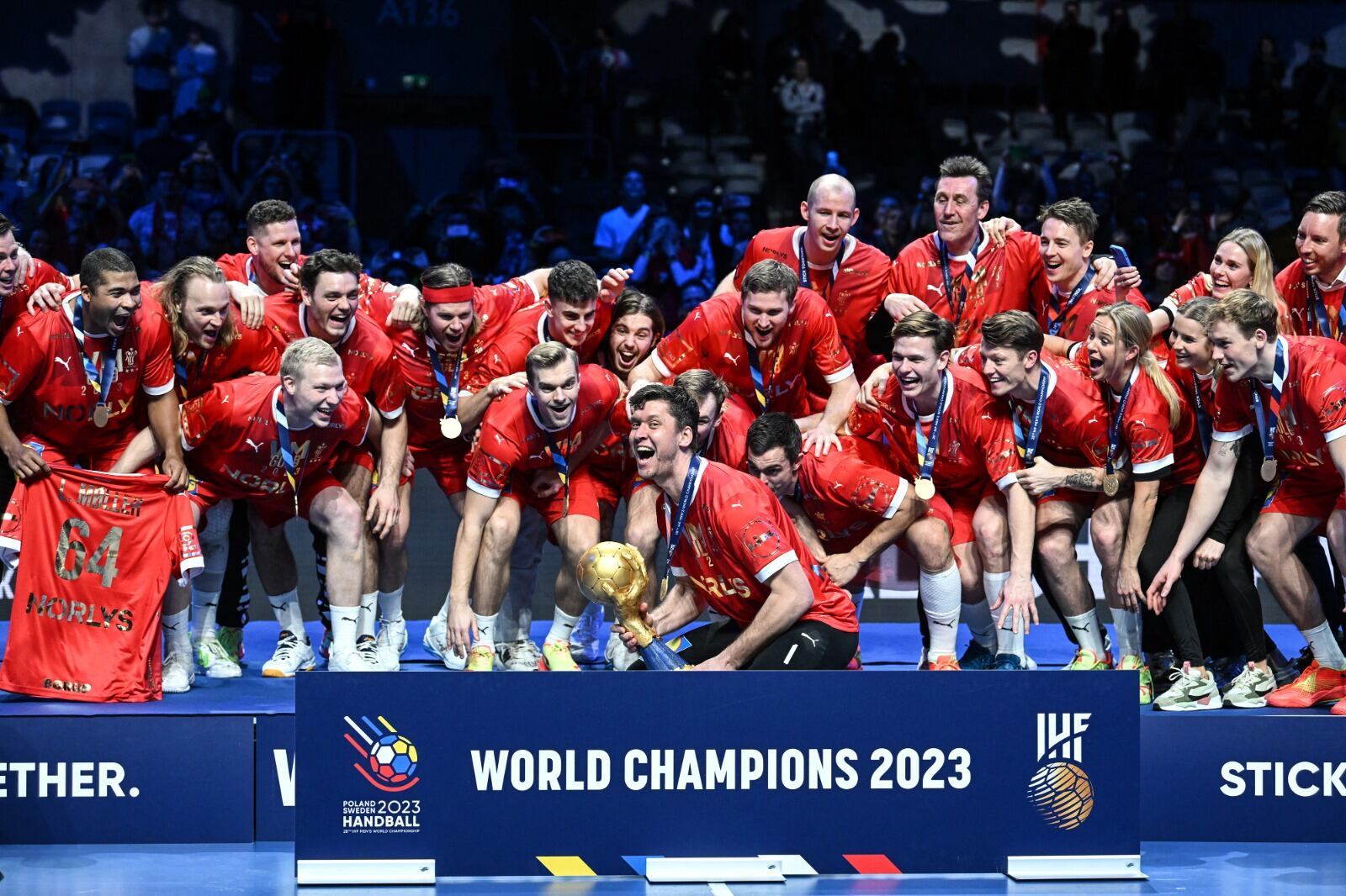 Los daneses, nuevamente en lo más alto del handball mundial.