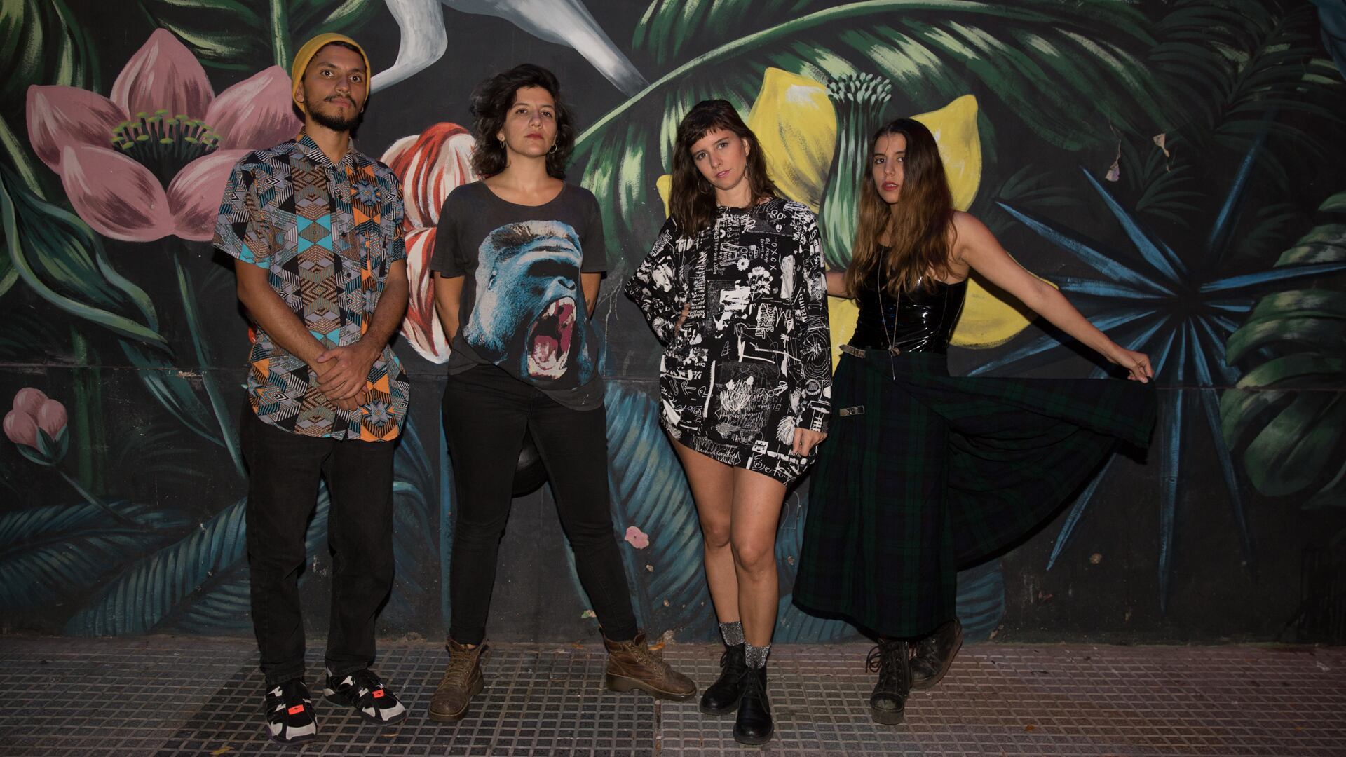 "La música experimental parte de abolir las jerarquías de la música, de replantear los roles todo el tiempo."