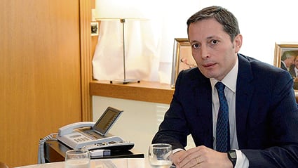 “Queremos diálogo, algo que Vidal pregona, pero no practica”, dijo Gray.