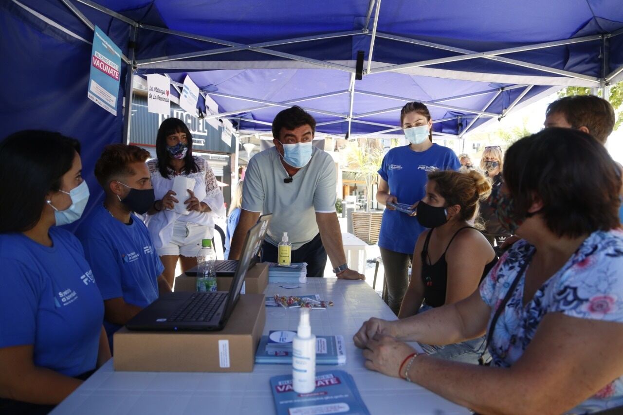 El intendente Fernando Espinoza coordinó la acción. 