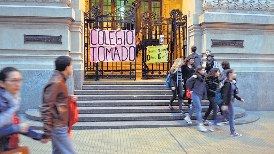 En las tomas del año pasado fue aplicado un protocolo que el Ministerio negó haber enviado.
