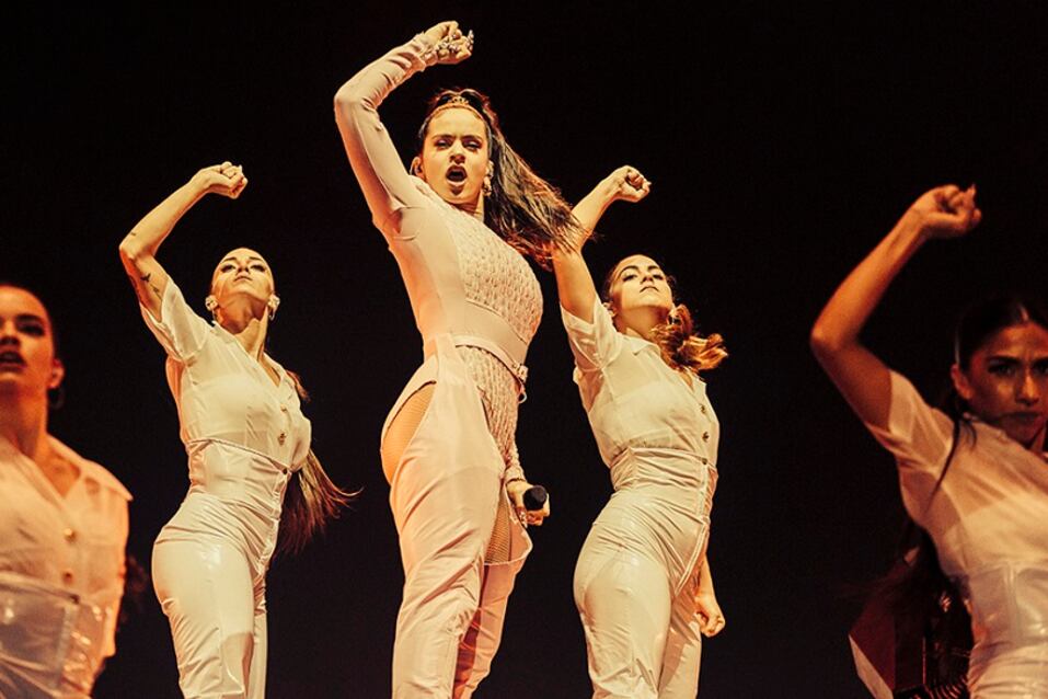 Alrededor de 63 mil personas vieron el show de la local Rosalía, en el punto más caliente del festival catalán.