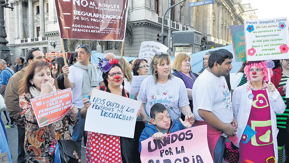 Los discapacitados organizaron varias manifestaciones para reclamar, pero no tuvieron respuesta.