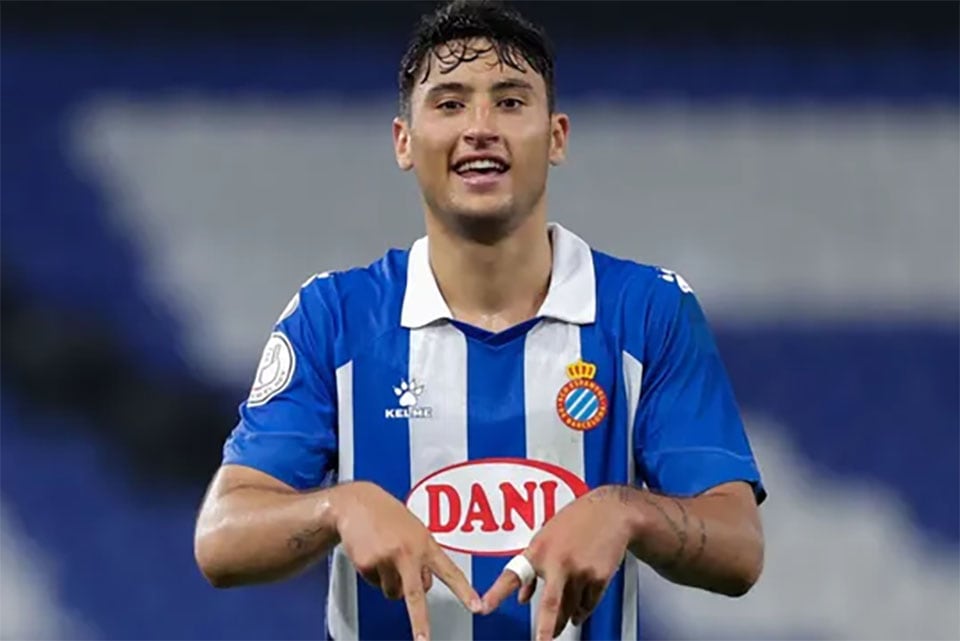 Veliz tuvo un paso por Españyol.