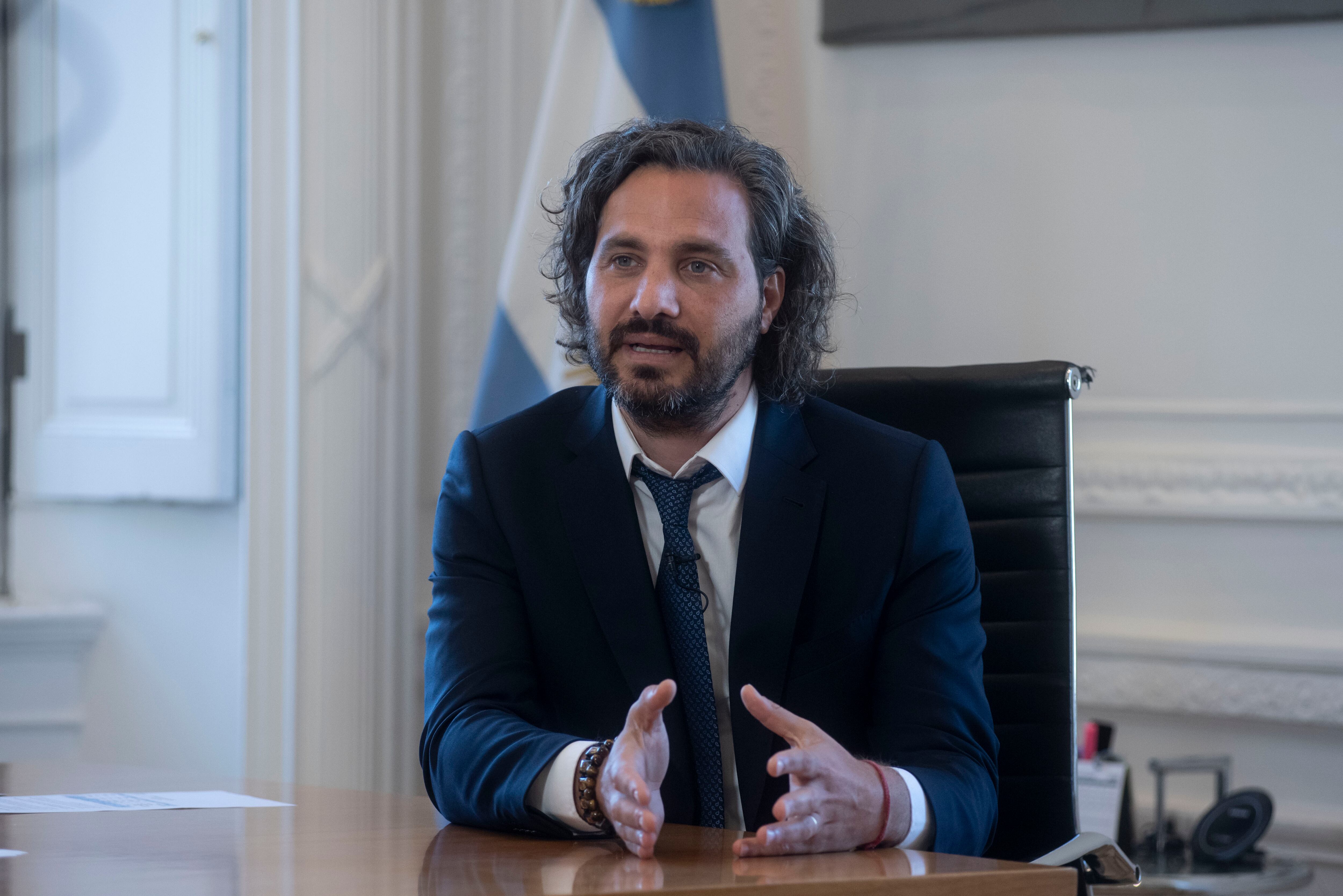 El jefe de Gabinete de Ministros de la Nación, Santiago Cafiero, afirmó esta tarde que “los precios son la batalla de todos los días”. 