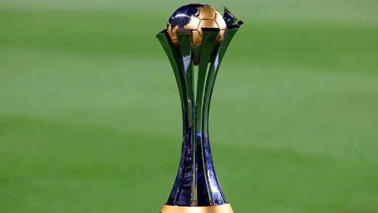 El trofeo del Mundial de Clubes.