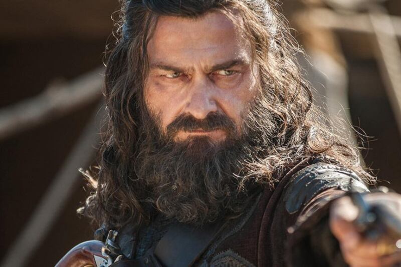 Stevenson nació en Irlanda e inició su carrera artística en la década de 1990.