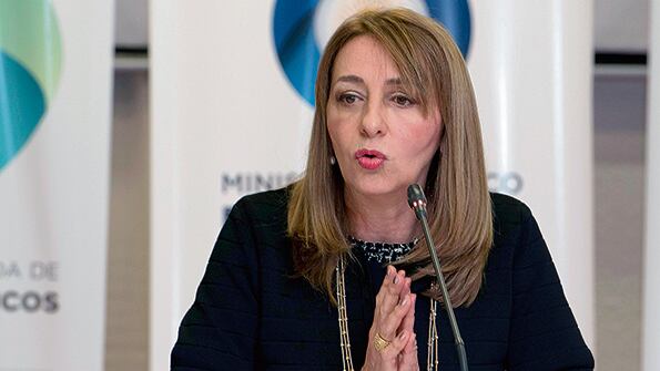 La ex procuradora general Alejandra Gils Carbó quedó acusada pero por un delito más leve.