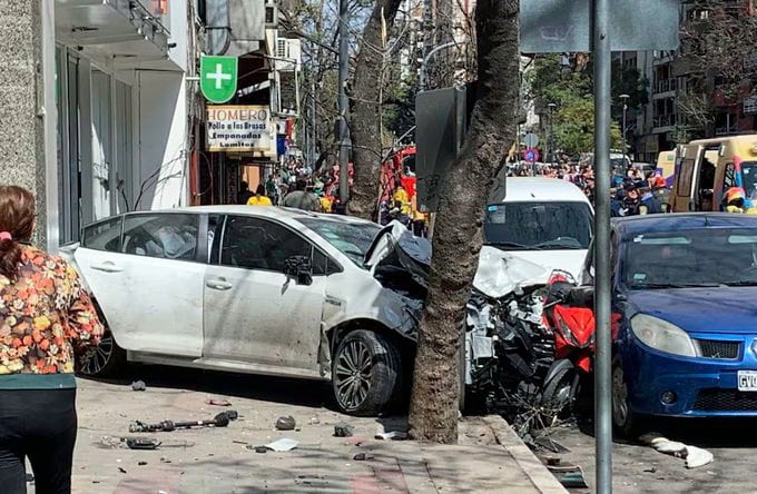 Una postal que da cuenta de las consecuencias del terrible choque