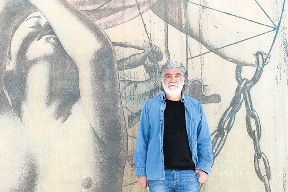 Javier Flores es profesor titular en la Dirección General de Divulgación de la Ciencia de la UNAM.