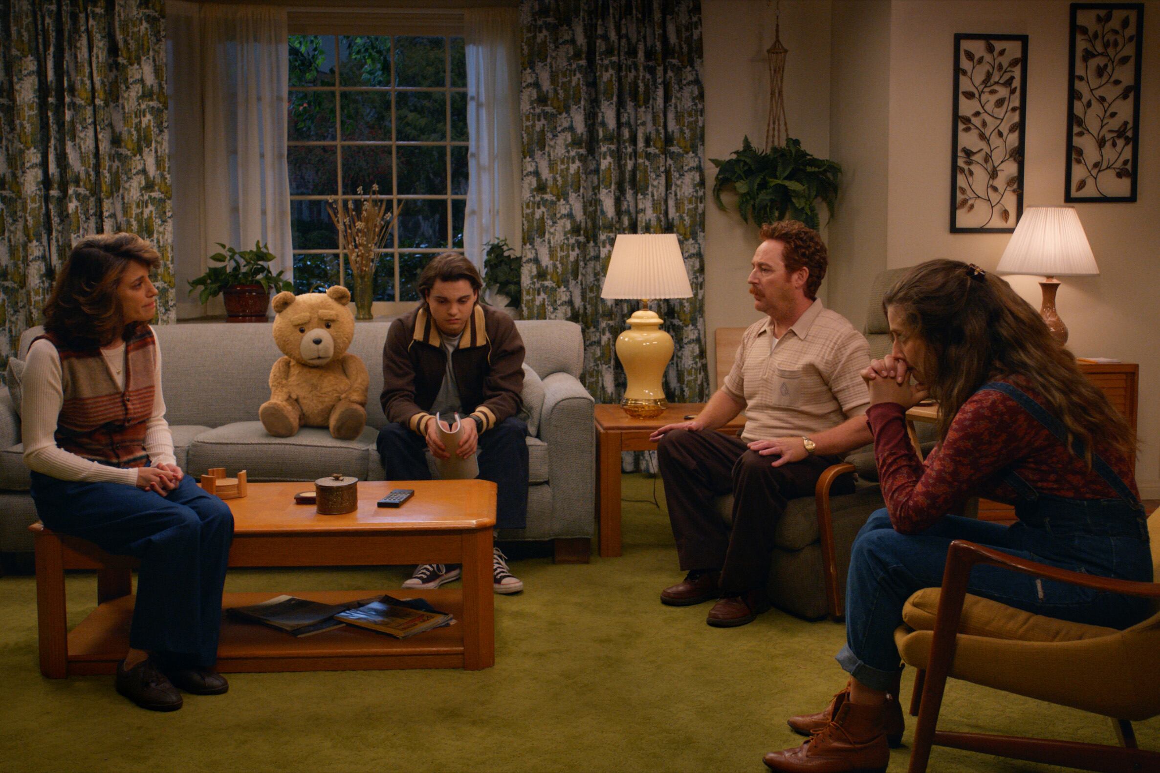 Ted estripa todas las tribulaciones de la adolescencia masculina.