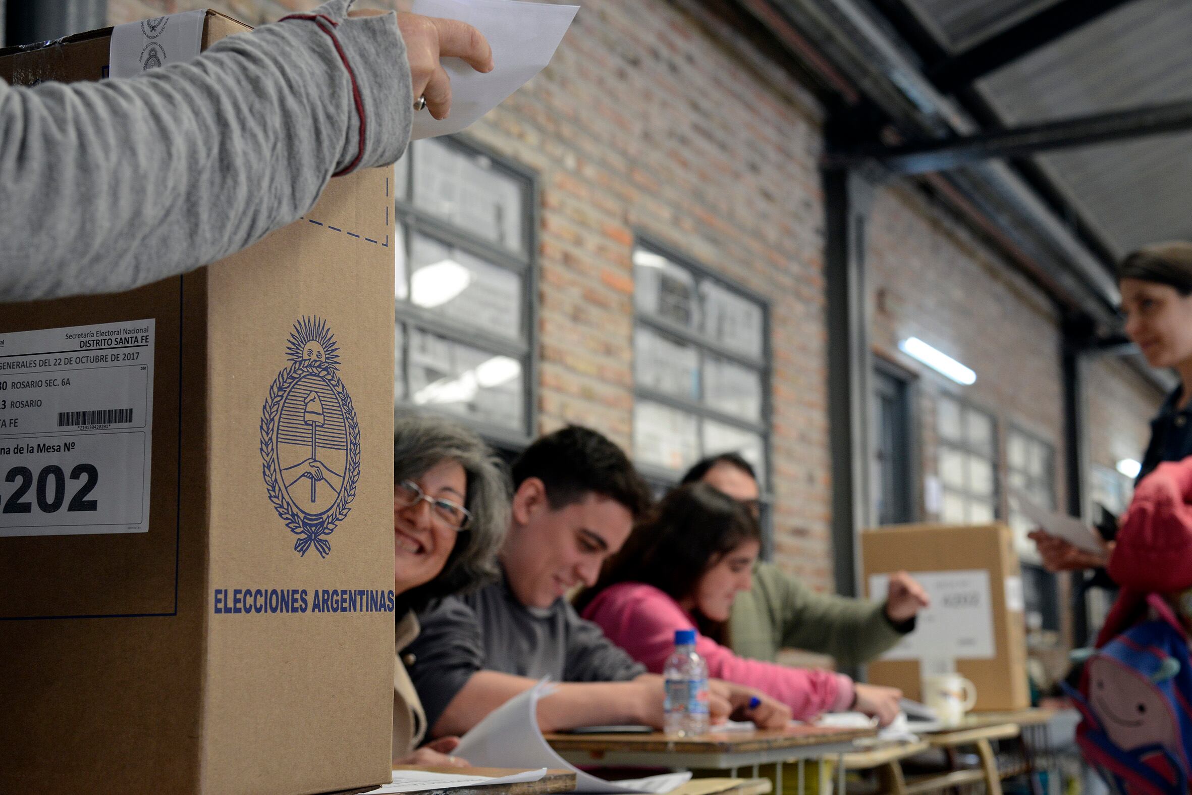 La mayoría de las mesas de votación abrieron antes de las 8.30.